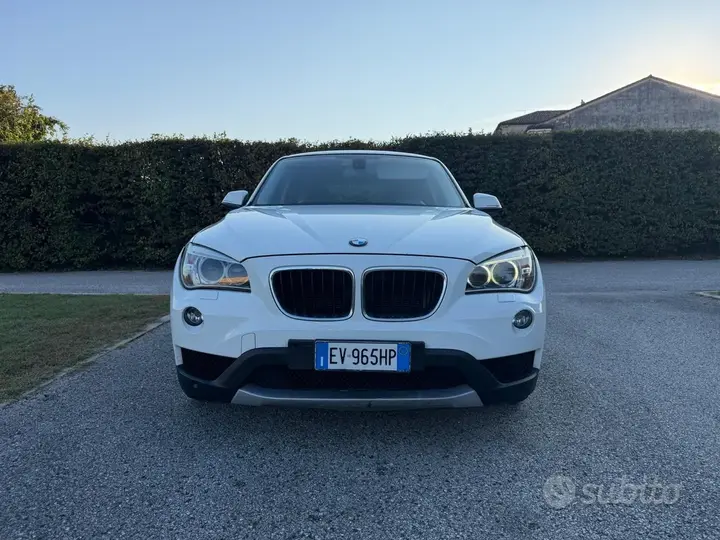BMW X1 2014 photo 2