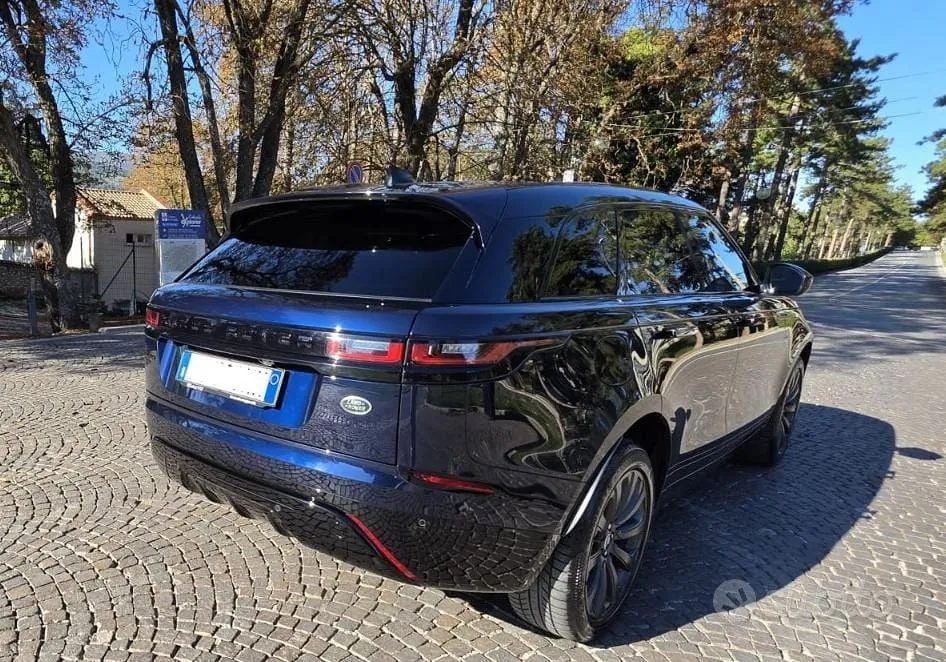 Land Rover Range Rover Velar 2022 photo 3