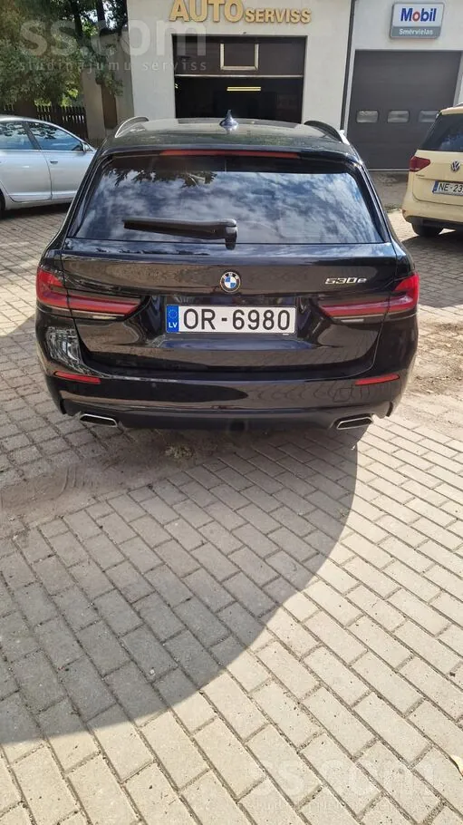 BMW 530E 2021 photo 3