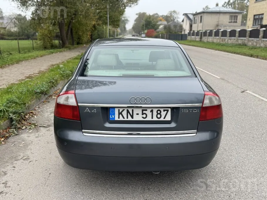 Audi A4 2004 photo 5