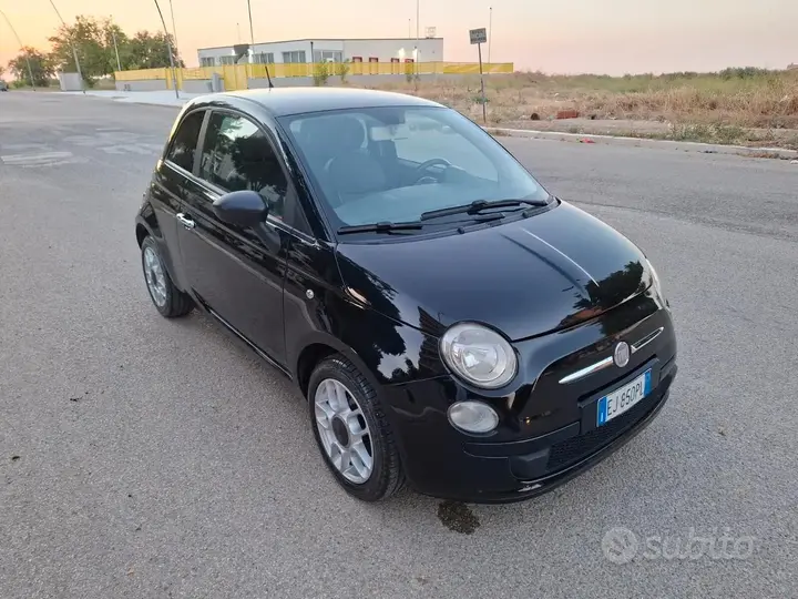 Fiat 500 2011 photo 2