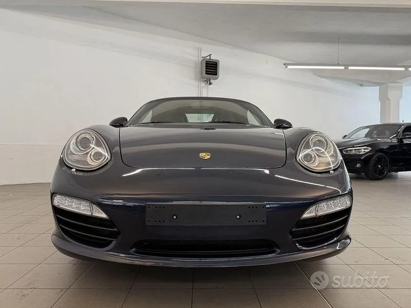 Porsche Boxster 2011 photo 2