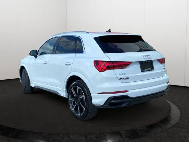 Audi Q3 2025 photo 4