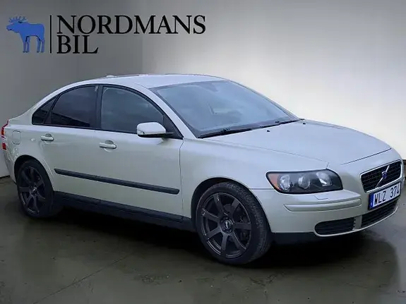 Volvo S40 2005 photo 5
