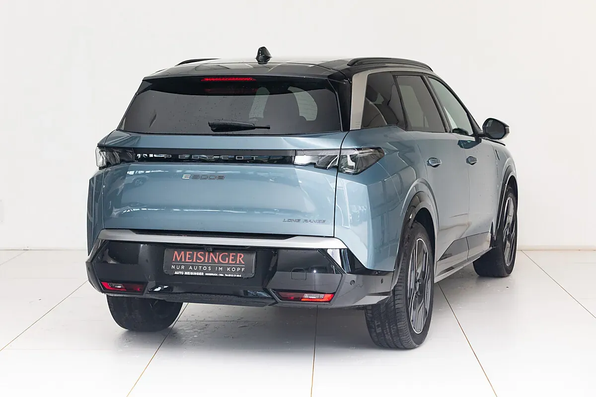 Peugeot 5008 2025 photo 3