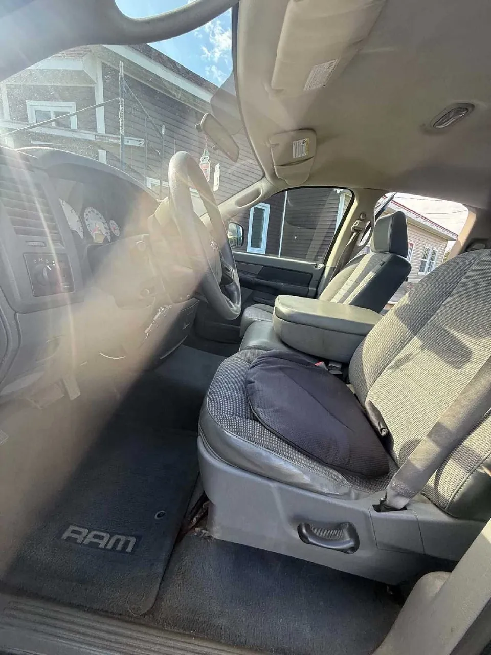 Dodge Ram 1500 2007 photo 2