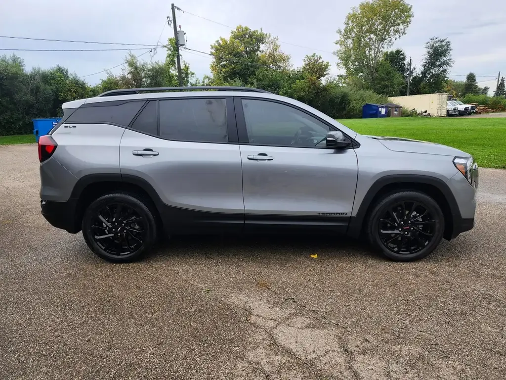 GMC Terrain 2024 photo 4