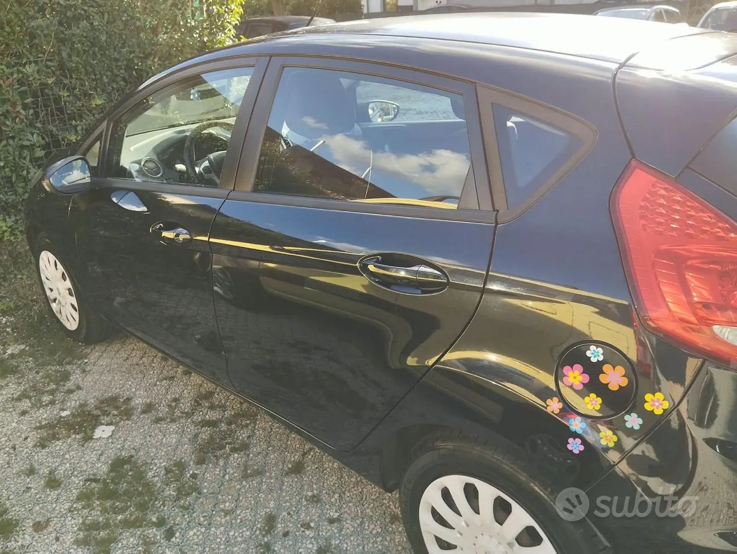 Ford Fiesta 2009 photo 3