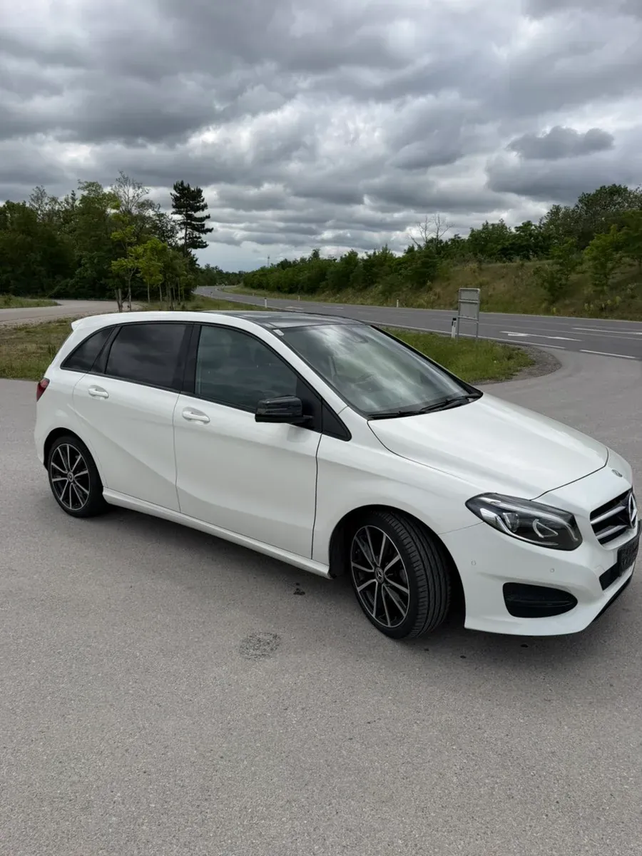 Mercedes-Benz B-Class 2018 photo 3