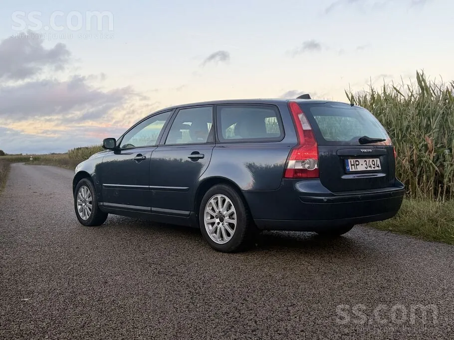 Volvo V50 2007 photo 4