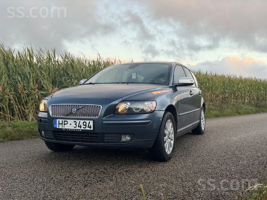 Volvo V50
