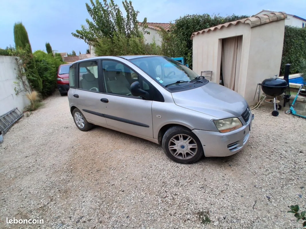 Fiat Multipla 2004 photo 2
