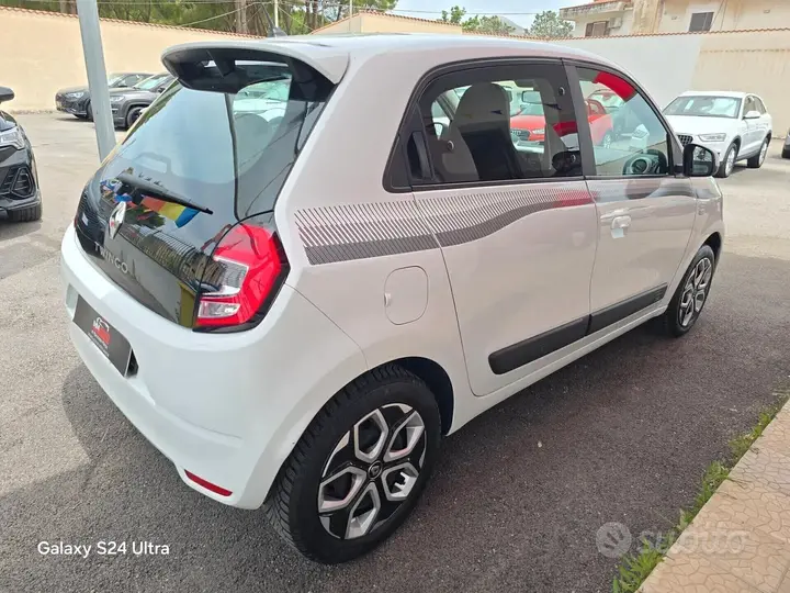 Renault Twingo 2021 photo 2