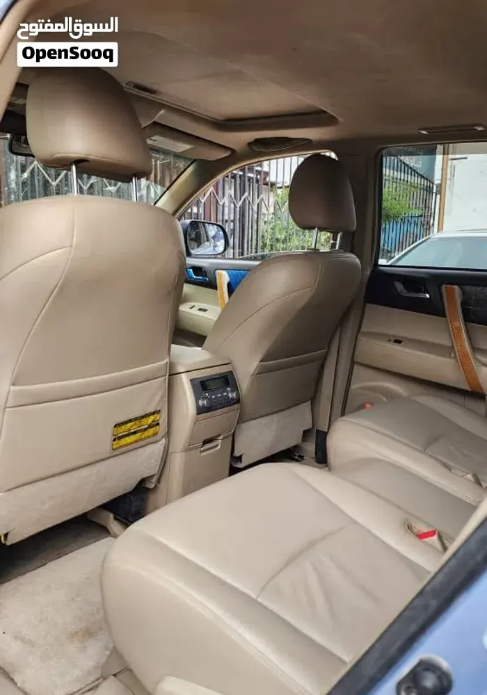 Toyota Highlander 2010 photo 4