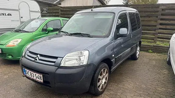 Citroen Berlingo 2005 photo 2
