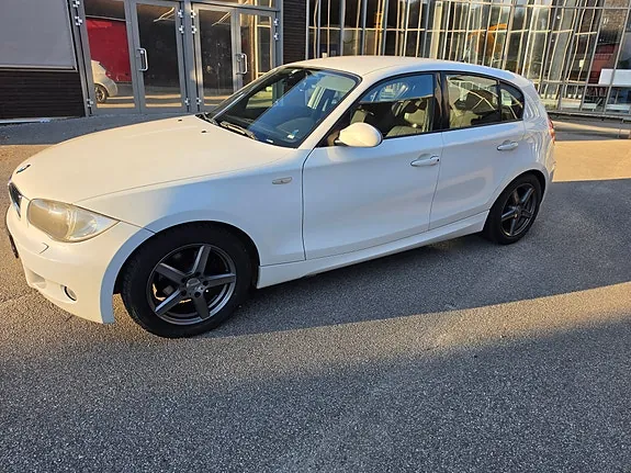 BMW 116I 2008 photo 2