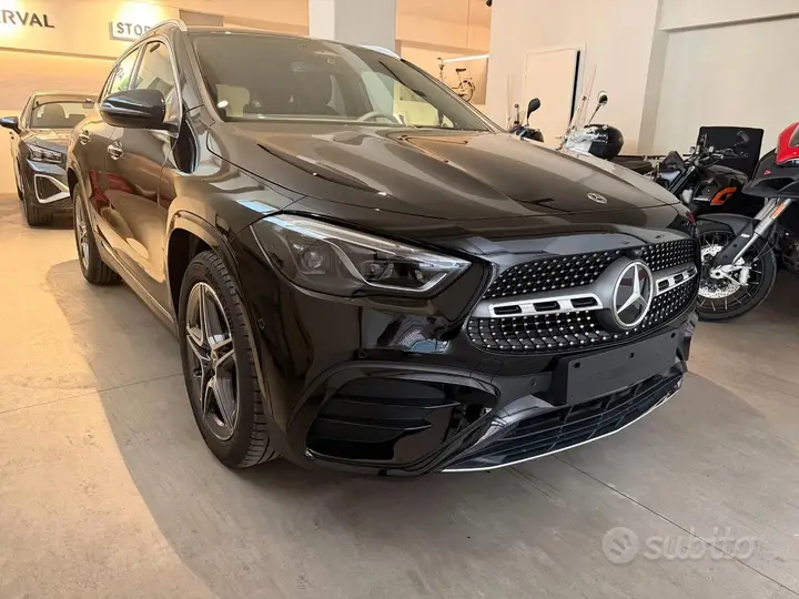 Mercedes-Benz Gla 2023 photo 3