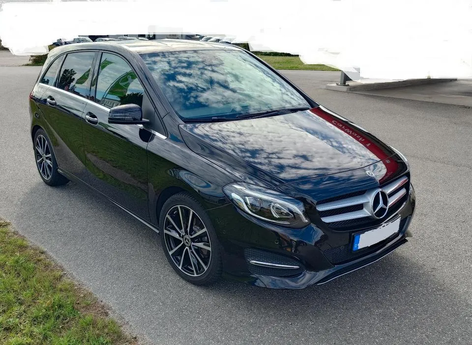 Mercedes-Benz B200D