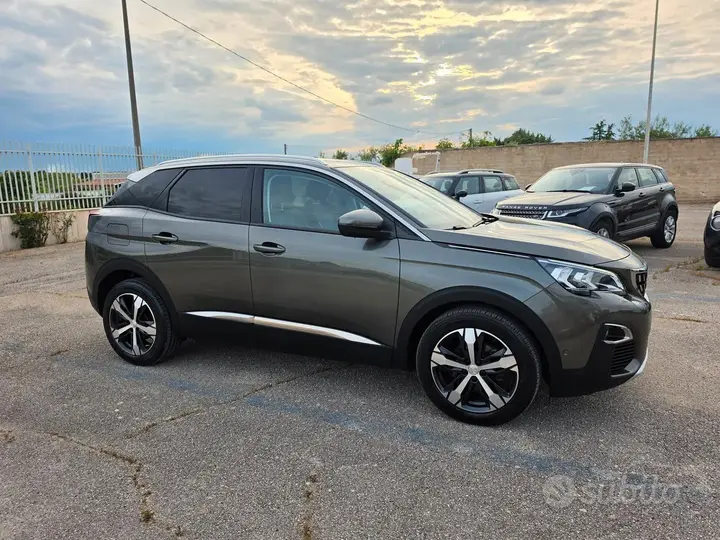 Peugeot 3008 2018 photo 3