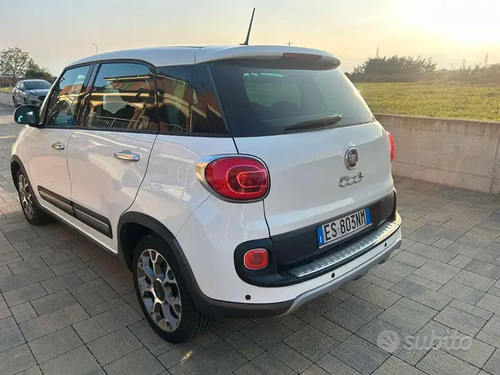 Fiat 500L 2013 photo 5