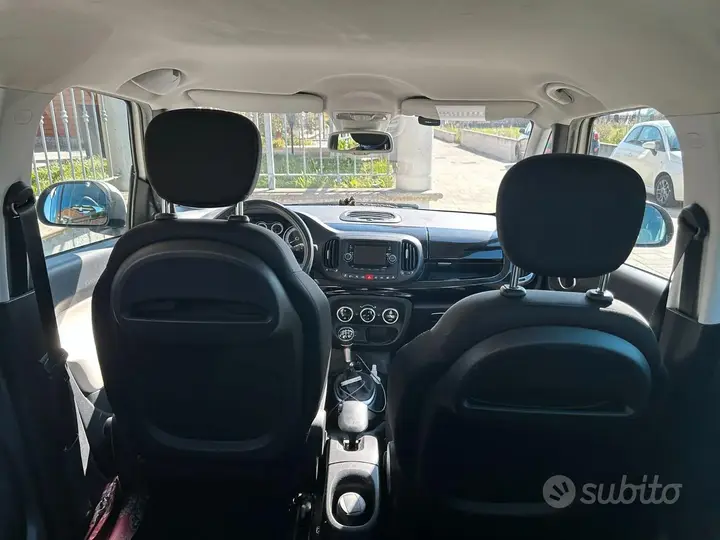 Fiat 500L 2013 photo 2