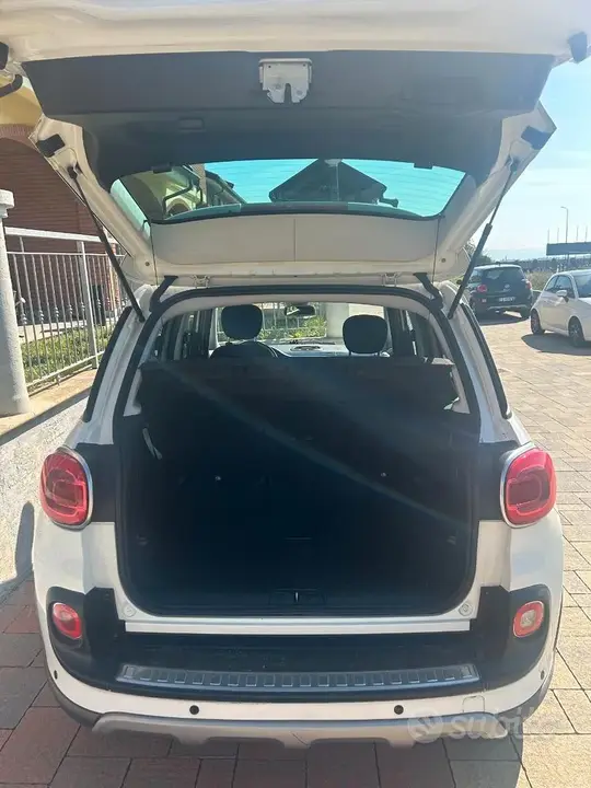 Fiat 500L 2013 photo 3