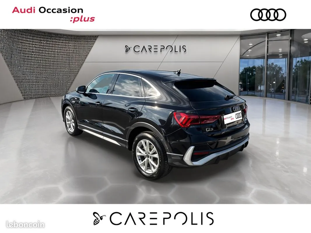 Audi Q3 2023 photo 3