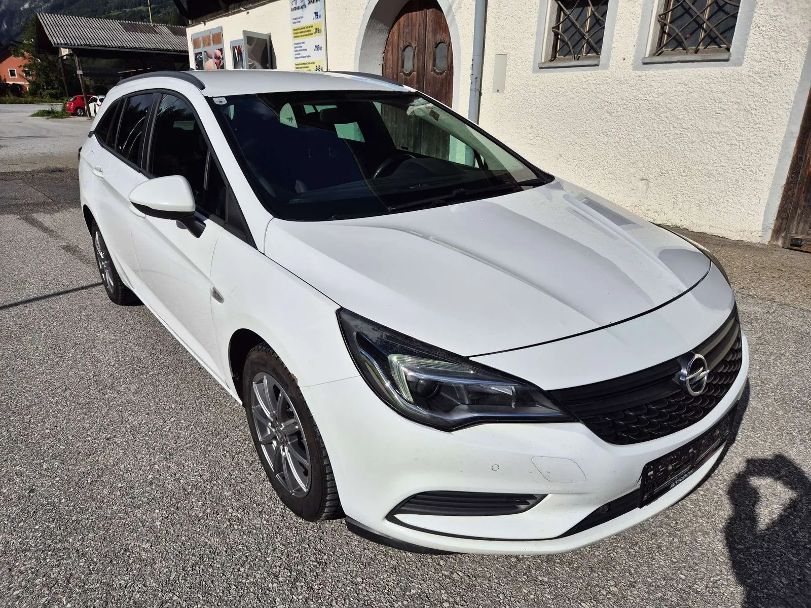 Opel Astra 2016 photo 3
