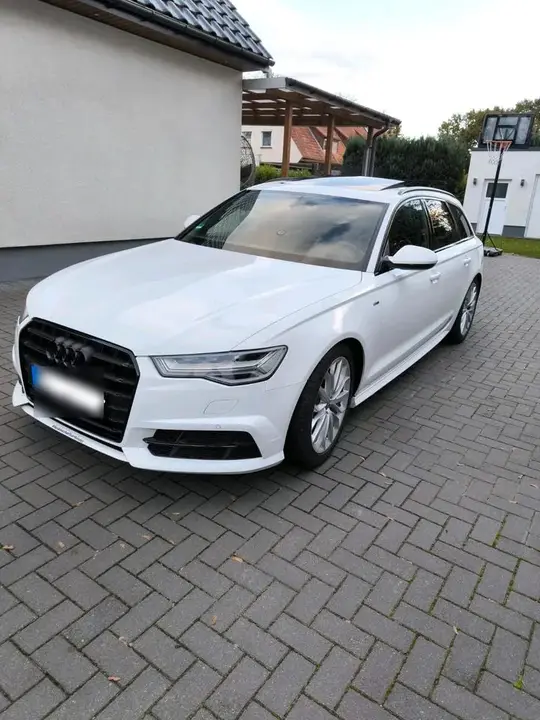 Audi A6 Avant