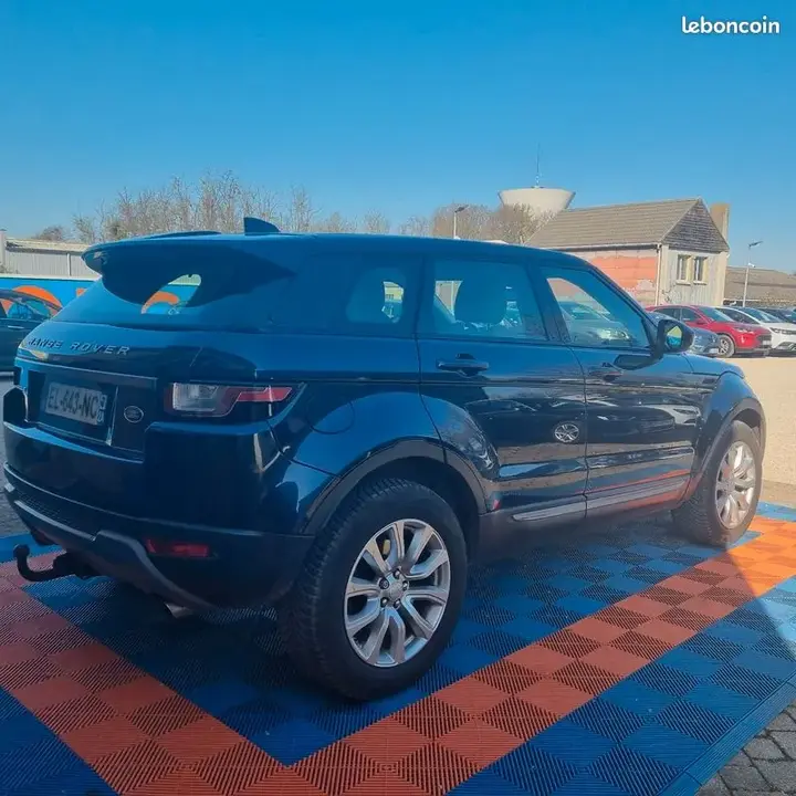 Land Rover Range Rover Evoque 2017 photo 4