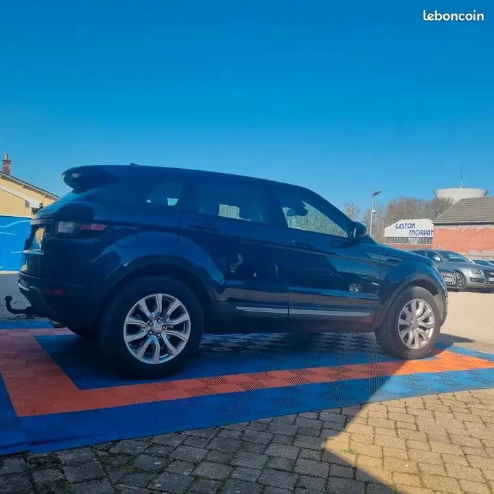 Land Rover Range Rover Evoque 2017 photo 3