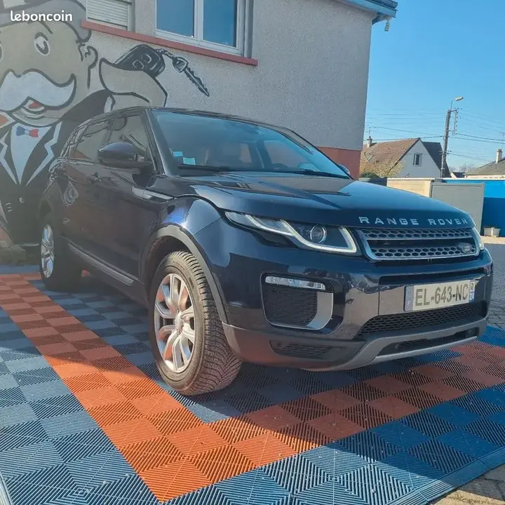 Land Rover Range Rover Evoque 2017 photo 2