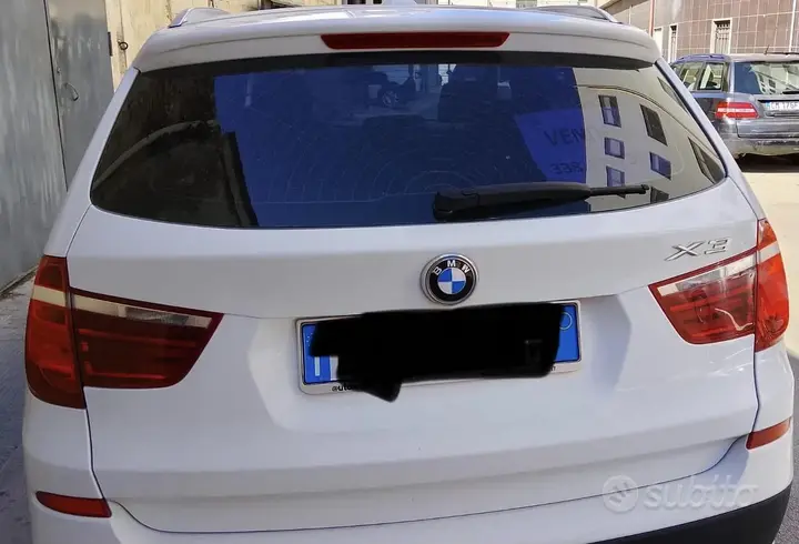 BMW X3 2011 photo 2