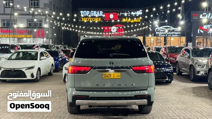 Toyota Sequoia 2023 photo 4