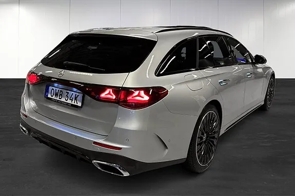 Mercedes-Benz E300 De 2027 photo 3