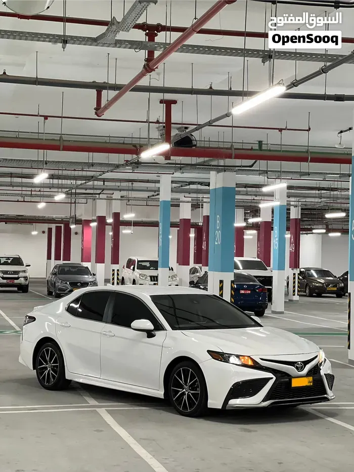 Toyota Camry 2021 photo 4