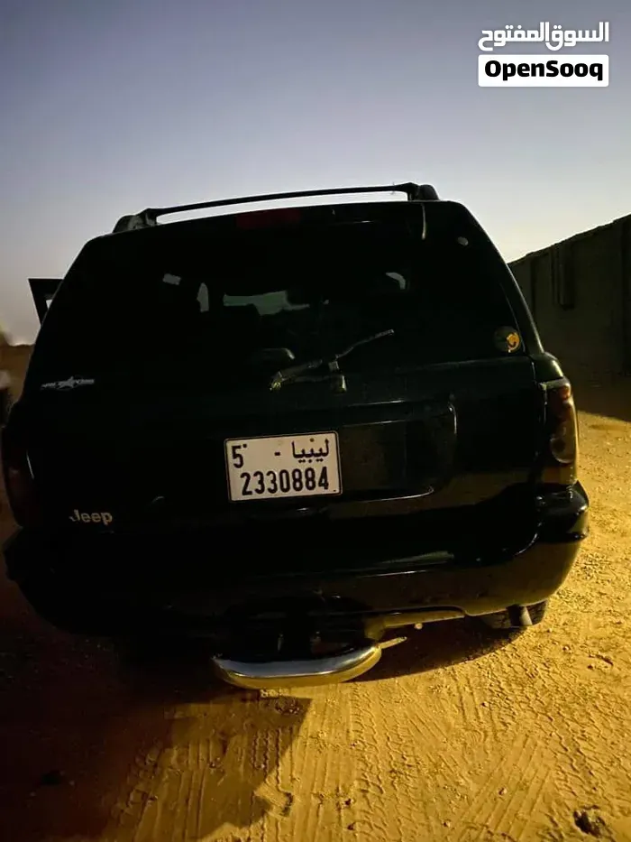 Jeep Grand Cherokee 2004 photo 2