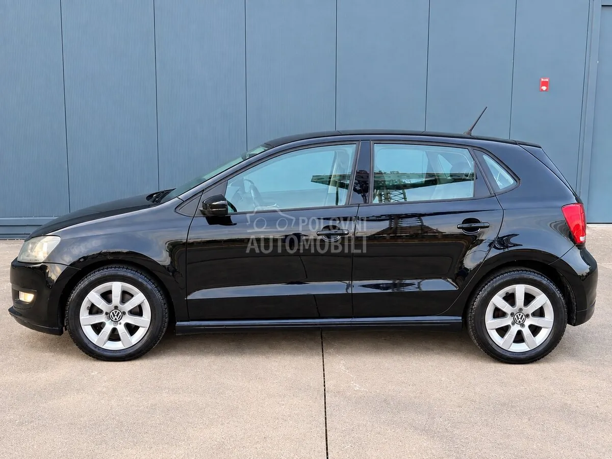 Volkswagen Polo 2011 photo 3