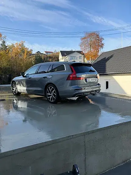 Volvo V60 2019 photo 3