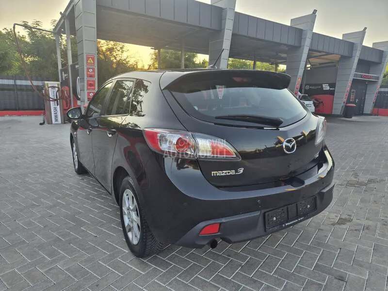 Mazda 3 2009 photo 2