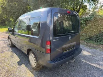 Opel Combo Tour
