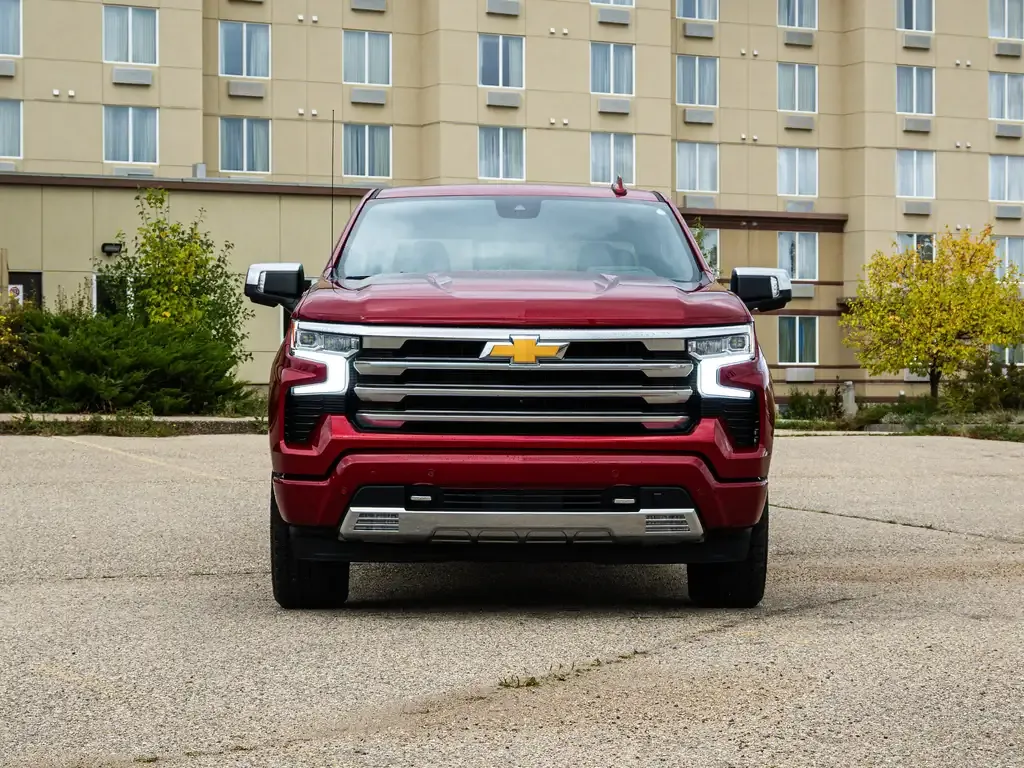 Chevrolet Silverado 1500 2024 photo 3