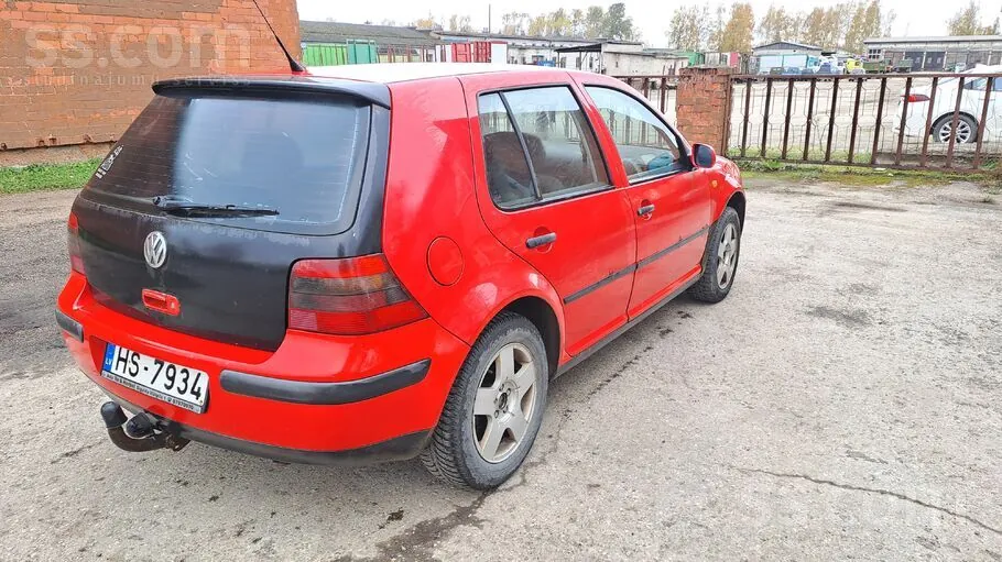 Volkswagen Golf 4 1998 photo 4