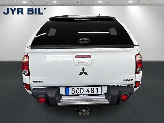 Mitsubishi L200 2014 photo 4