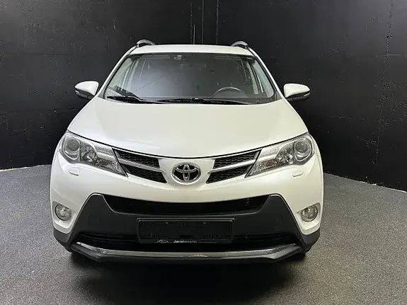 Toyota Rav4 2014 photo 3