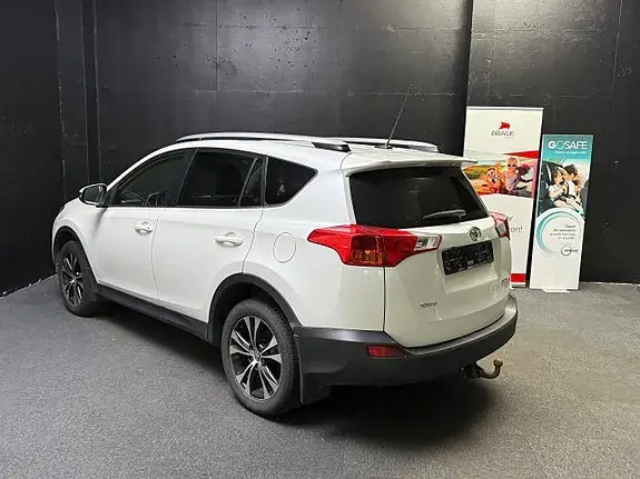 Toyota Rav4 2014 photo 5