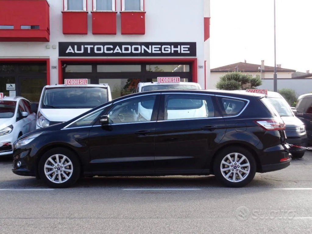 Ford S-Max