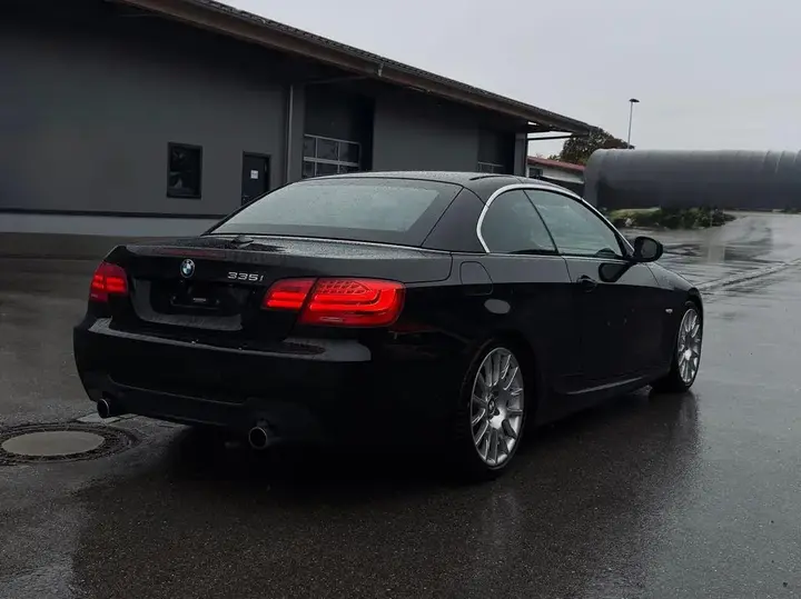 BMW 335I
