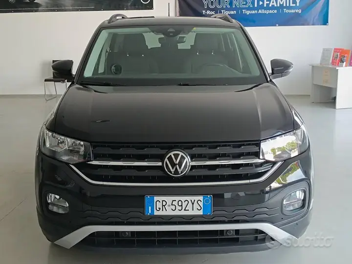 Volkswagen T-Cross 2023 photo 2