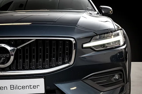 Volvo V60 Cross Country 2020 photo 3